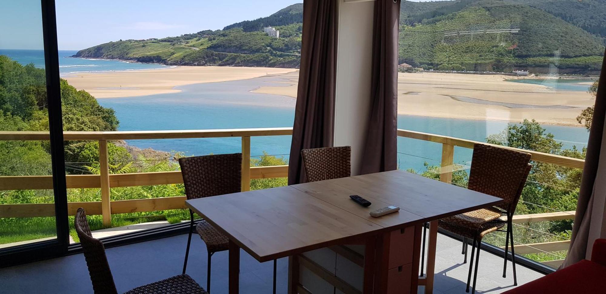 Bungalows Portuondo Parking Gratuito Мундака Екстер'єр фото