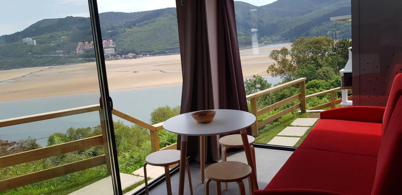 Bungalows Portuondo Parking Gratuito Мундака Екстер'єр фото